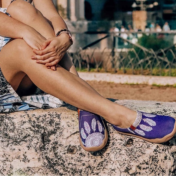 UIN Dreamcatcher Slip-On Shoes - Picture 11 of 13